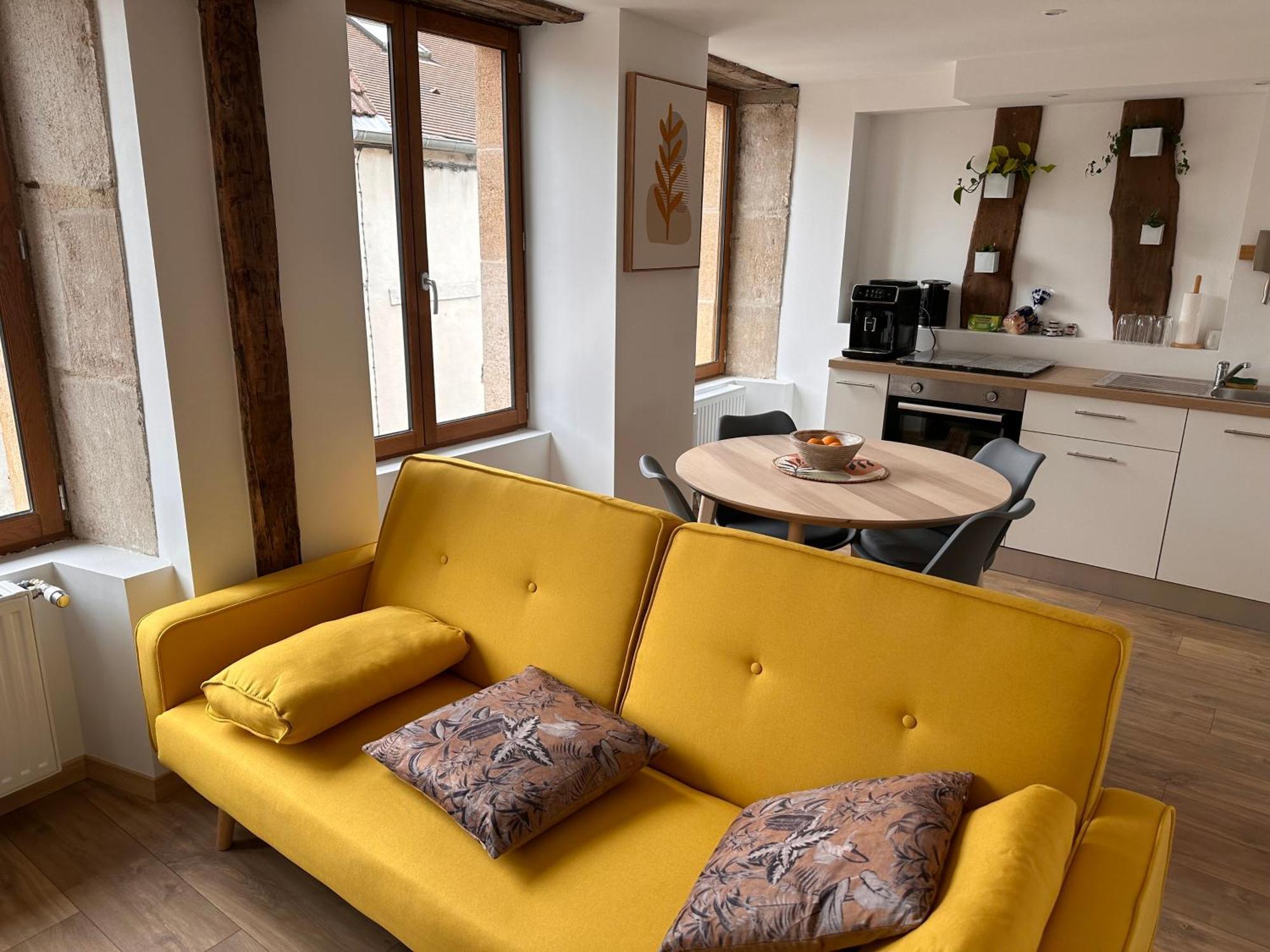 Les Remparts Apartment Langres Exterior photo